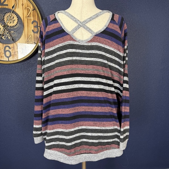 Sunday Striped Sweater Criss Cross Back Plus Size 3X - Picture 4 of 8